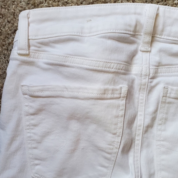 American Eagle Outfitters White Jeans - Picture 3 of 5